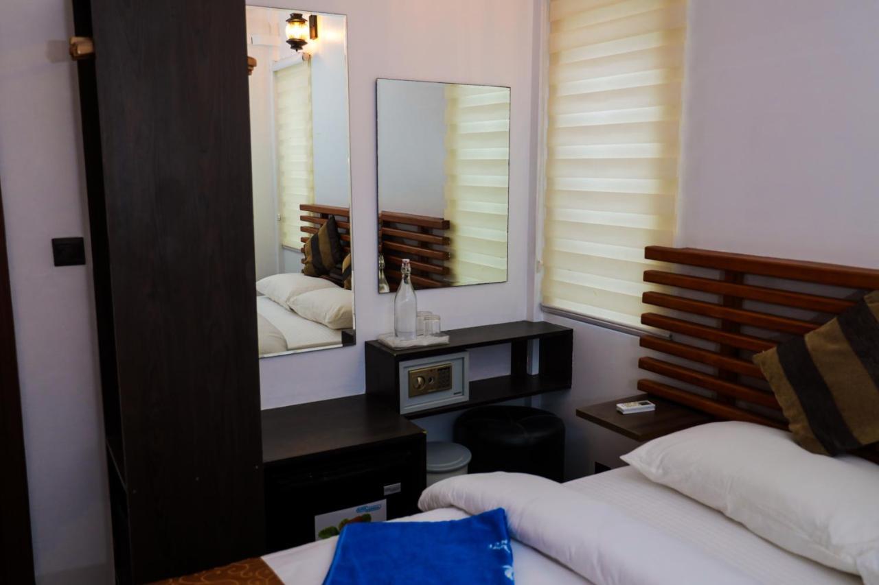 Palm Residence Rasdhoo Exterior photo